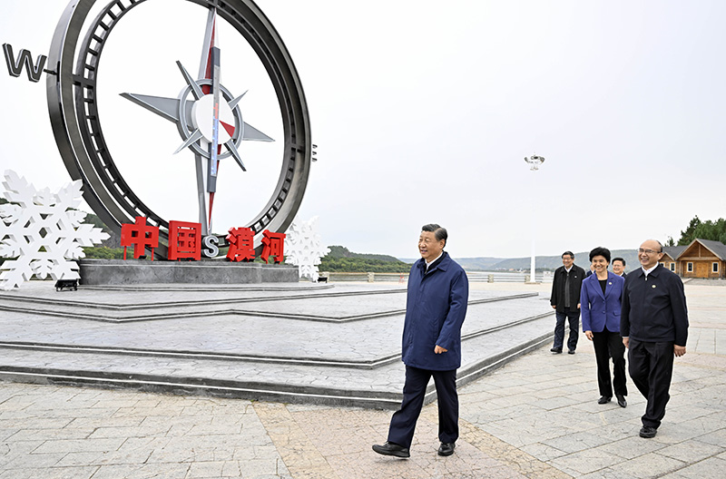 9月6日至8日，中共中央總書記、國家主席、中央軍委主席習(xí)近平在黑龍江考察。這是6日下午，習(xí)近平在大興安嶺地區(qū)漠河市北極村考察。